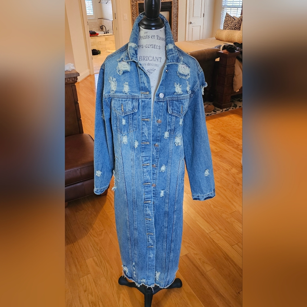 Distressed Denim Maxi Jacket Retail $150 SOLD OUT-akira - Picture 5 of 11